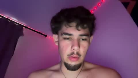 Snapshot of damiam_xj chatting on December 12, 2024, 4:10 pm damiam xj online show from December 12, 2024, 4:10 pm