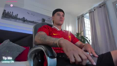 DAMIAN online show from March 3, 2026, 1:17 pm