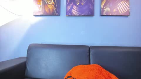 Damian Oliver online show from March 25, 2026, 5:46 am