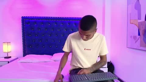 DAMIAN AND ROXANNE.  online show from December 3, 2025, 12:36 pm