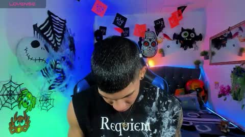 Damian online show from October 9, 2025, 3:37 am