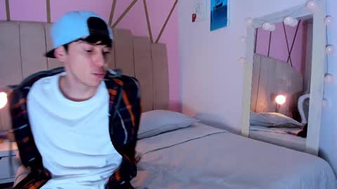 Damian   Maya online show from March 11, 2025, 3:48 am