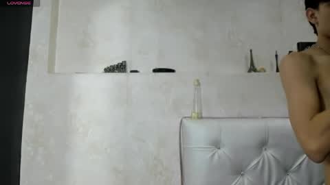 damian_saint online show from June 3, 2026, 3:31 am