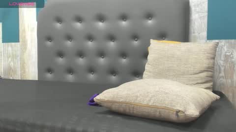 damian_shakur online show from November 13, 2025, 3:22 pm