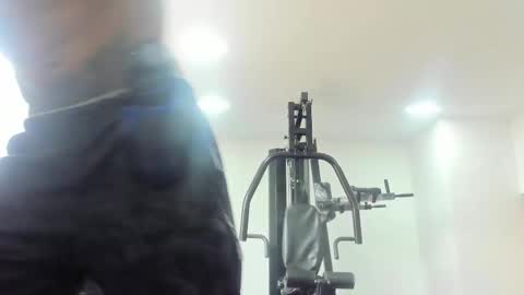 damian_shakur online show from December 20, 2025, 12:23 pm