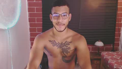 Snapshot of damiann_rees chatting on January 16, 2025, 5:33 pm instagram damiannreed. online show from January 16, 2025, 5:33 pm