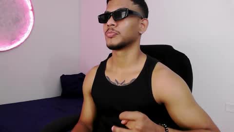 instagram damiannreed. online show from February 11, 2026, 1:32 am