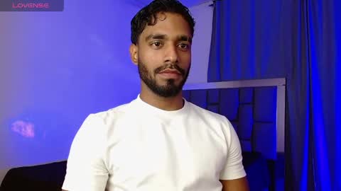 damiano_walker online show from April 8, 2026, 3:39 am