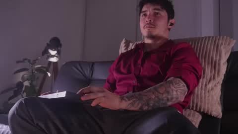 insta damn8   --------  online show from January 5, 2026, 11:41 pm