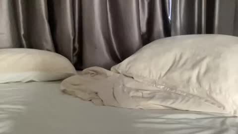 A online show from March 14, 2026, 11:43 pm