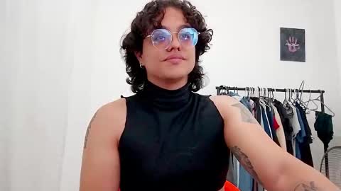 Diane Blosson online show from March 22, 2026, 12:47 am