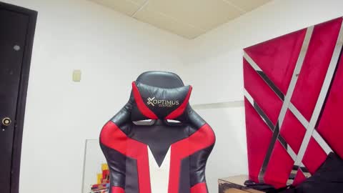 Snapshot of dan_ht chatting on March 2, 2026, 1:07 pm dan_ht online show from March 2, 2026, 1:07 pm