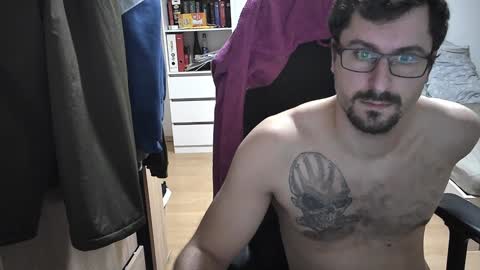 Snapshot of dan_the_man405 chatting on February 7, 2025, 7:06 pm King Dan online show from February 7, 2025, 7:06 pm