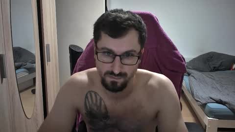 Snapshot of dan_the_man405 chatting on September 24, 2025, 7:06 pm King Dan online show from September 24, 2025, 7:06 pm