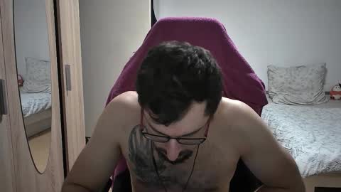 Snapshot of dan_the_man405 chatting on September 25, 2025, 7:28 pm King Dan online show from September 25, 2025, 7:28 pm