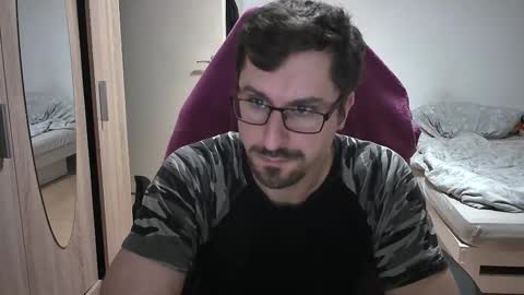 Snapshot of dan_the_man405 chatting on October 8, 2025, 7:22 pm King Dan online show from October 8, 2025, 7:22 pm