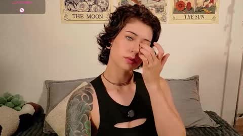 Bluemoon online show from November 27, 2025, 2:13 am