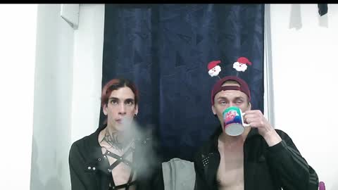 Snapshot of dan_yagami chatting on December 25, 2024, 10:27 pm Dan and Noah online show from December 25, 2024, 10:27 pm