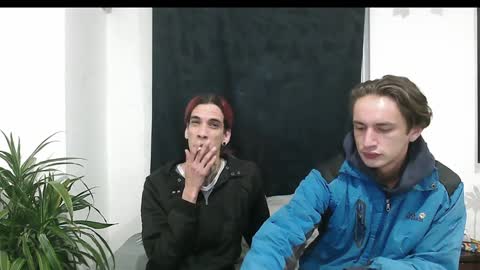 Snapshot of dan_yagami chatting on December 29, 2024, 2:49 am Dan and Noah online show from December 29, 2024, 2:49 am