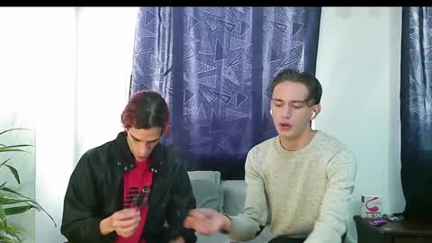 Snapshot of dan_yagami chatting on January 5, 2025, 7:28 pm Dan and Noah online show from January 5, 2025, 7:28 pm