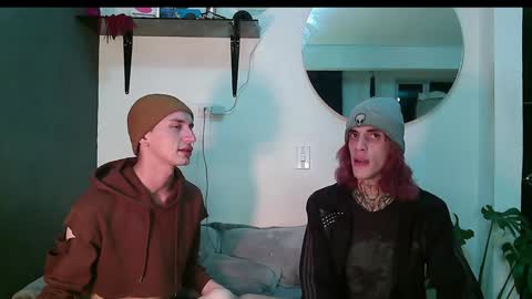 Snapshot of dan_yagami chatting on February 8, 2025, 2:47 am Dan and Noah online show from February 8, 2025, 2:47 am