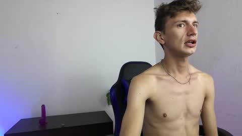 Snapshot of dan_yagami chatting on October 26, 2025, 4:35 pm Dan and Noah online show from October 26, 2025, 4:35 pm