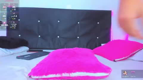 danna online show from May 8, 2026, 1:22 am