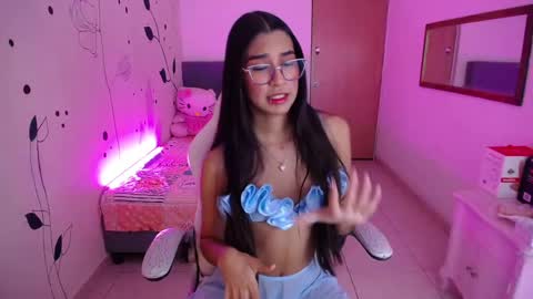 dana_paula online show from February 23, 2025, 12:27 pm