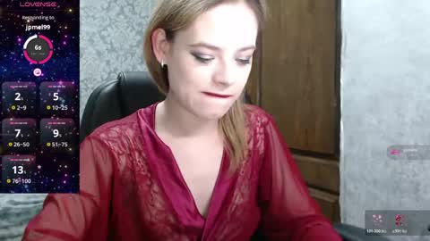 Dana SmileX online show from June 6, 2026, 7:40 pm