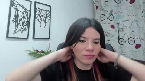 Danaa Rey online show from November 5, 2025, 4:18 pm