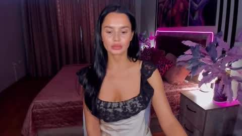 DanaMiers online show from November 22, 2025, 7:07 am