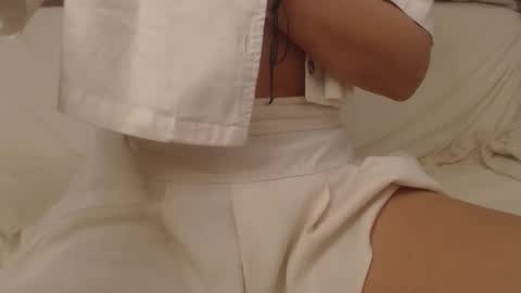 Daniella online show from November 29, 2025, 10:18 am