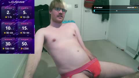 Snapshot of dancho_95 chatting on March 31, 2026, 10:43 pm dancho_95 online show from March 31, 2026, 10:43 pm