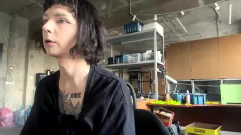 dandelion_sea online show from September 23, 2025, 11:35 am