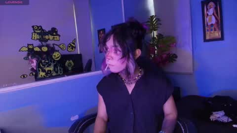 dandii 69 online show from October 4, 2025, 9:57 pm