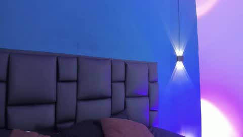 daneska online show from October 11, 2025, 7:12 pm