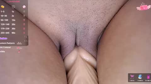 danette_deluxee online show from January 24, 2025, 9:58 pm