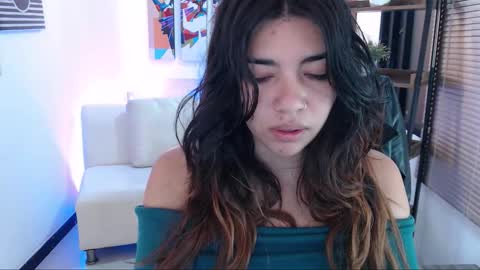 Veronica online show from September 22, 2025, 11:56 am