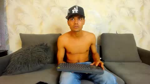 danger smith online show from March 25, 2026, 4:07 am