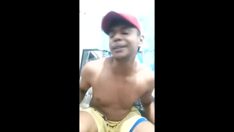 Snapshot of danhot25 chatting on December 2, 2025, 11:56 pm danhot25 online show from December 2, 2025, 11:56 pm