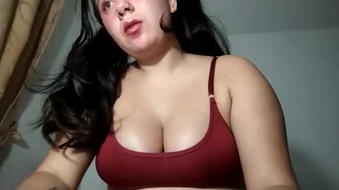 Annie Marie online show from December 7, 2024, 5:04 am