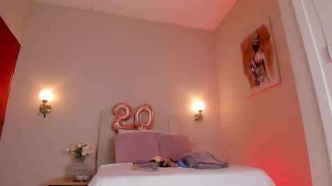 Snapshot of dani_skinny_ chatting on February 11, 2025, 5:50 pm Hi I am Dani online show from February 11, 2025, 5:50 pm