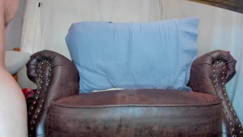 danidollxxx online show from January 18, 2025, 5:41 am