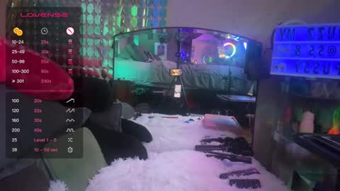 Dani Dragon online show from January 31, 2025, 8:43 am