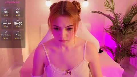 Daniela online show from November 13, 2025, 10:03 am