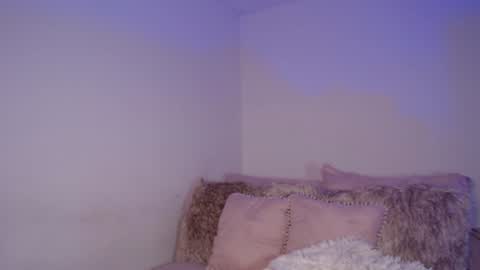 Snapshot of daniela_valencia chatting on January 2, 2025, 6:56 pm Lucia online show from January 2, 2025, 6:56 pm