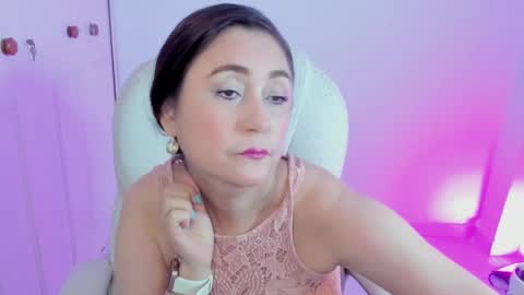 Daniela online show from October 10, 2025, 4:33 am