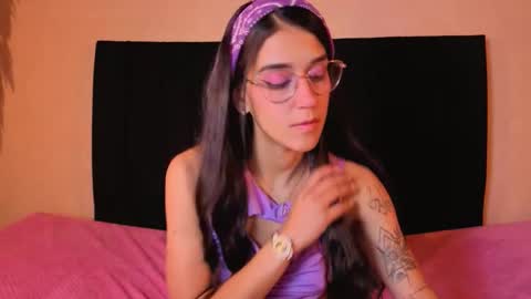 danielamonroe online show from December 19, 2025, 9:00 pm