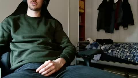 Snapshot of danielestasex chatting on March 14, 2026, 7:52 pm danielestasex online show from March 14, 2026, 7:52 pm