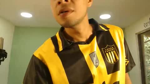 danielitopapii online show from December 16, 2025, 2:22 pm